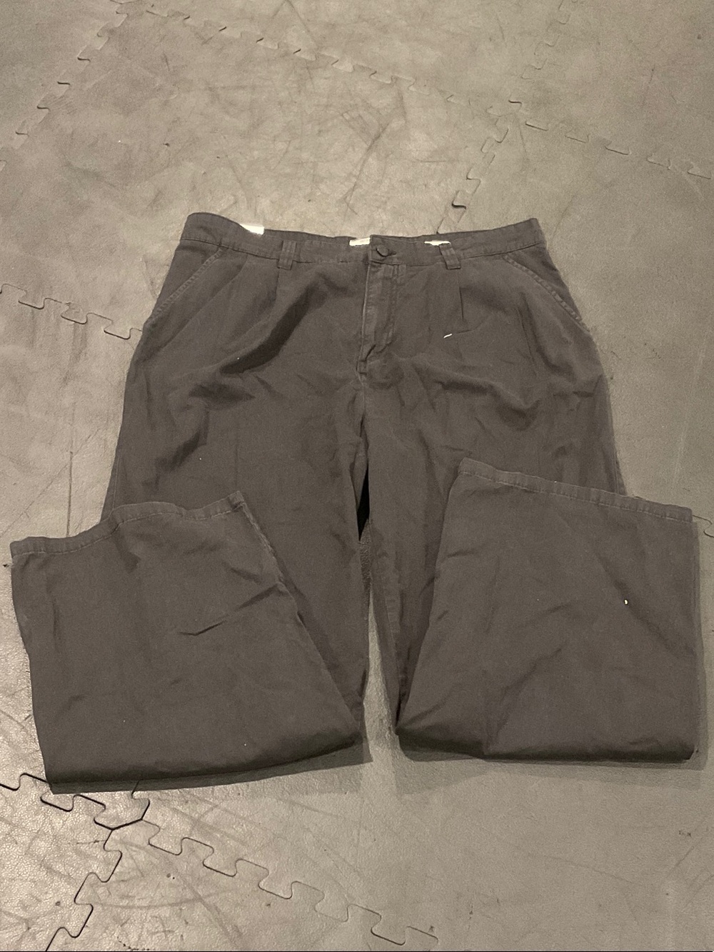 Cotton On Men's Black Super Baggy Pleated Pants